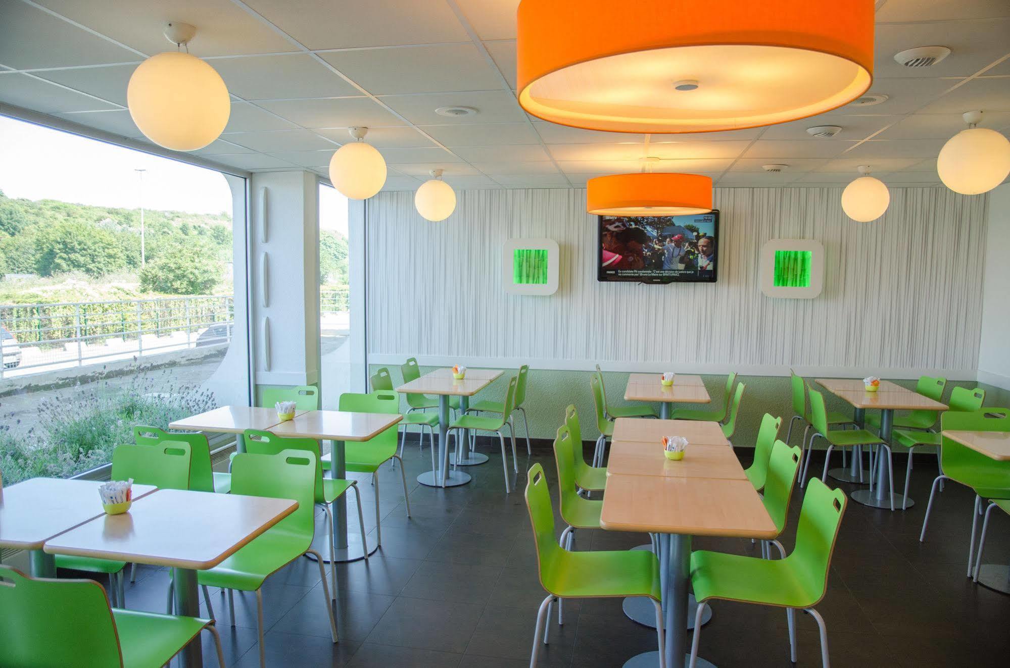 Ibis Budget Aeroport Le Bourget Garonor Le Blanc-Mesnil Exterior photo